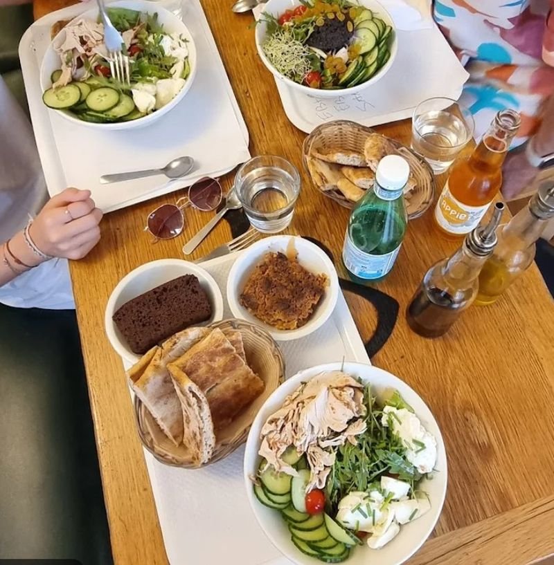 Cosi — Focacceria, 54 rue de Seine depuis 1989